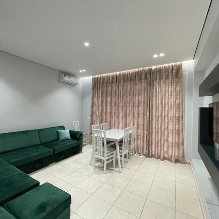 Emerald Inn Apartments 오리쿰 외부 사진