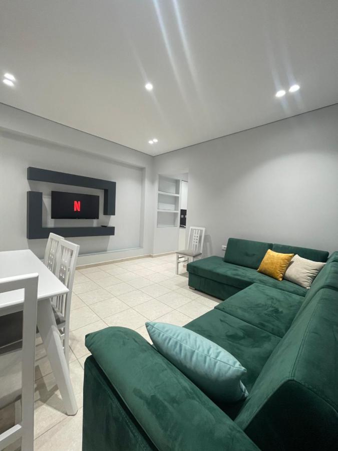 Emerald Inn Apartments 오리쿰 외부 사진